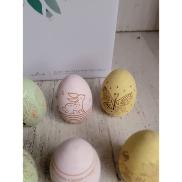 Hallmark Easter decorative wooden eggs pastel home decor set - Picture 3 of 10